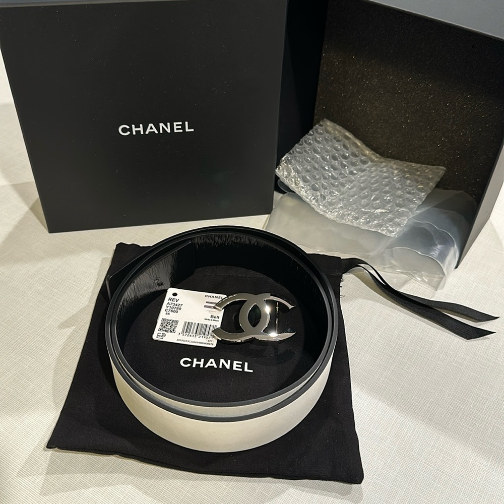 Chanel reversible leather belt final sale